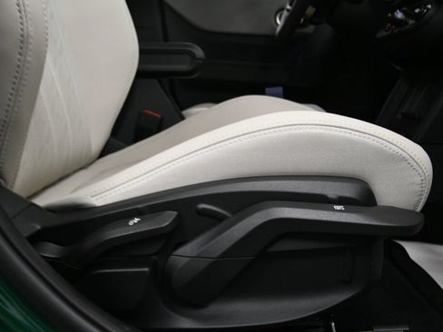 Used 2025 MINI Cooper S FWD image 27