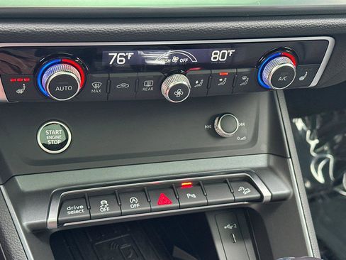 Certified 2025 Audi Q3 2.0T Premium Plus w/ Premium Plus Package image 20