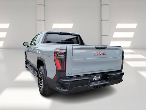 New 2026 GMC Sierra EV Elevation image 5