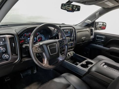 Used 2017 GMC Sierra 1500 SLT w/ All Terrain X Package AWD/4WD image 4
