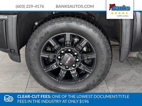 Certified 2024 GMC Sierra 2500 AT4 w/ AT4 Preferred Package AWD/4WD image 4