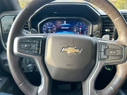Used 2023 Chevrolet Silverado 1500 LTZ image 18