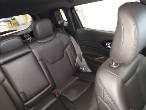 New 2026 Jeep Compass Latitude AWD/4WD image 14