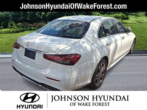Used 2021 Mercedes-Benz E 350 4MATIC Sedan image 1