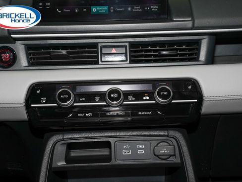 Certified 2023 Honda Pilot EX-L image 25
