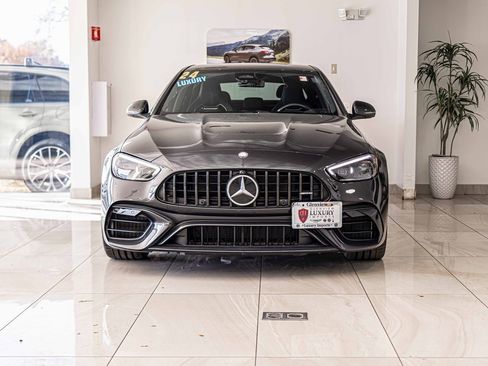 Used 2024 Mercedes-Benz C 63 AMG S image 2