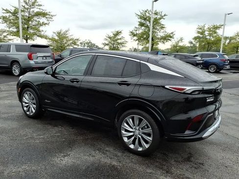 Used 2025 Buick Envista Avenir FWD image 9