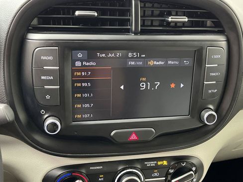 Used 2024 Kia Soul LX FWD image 15