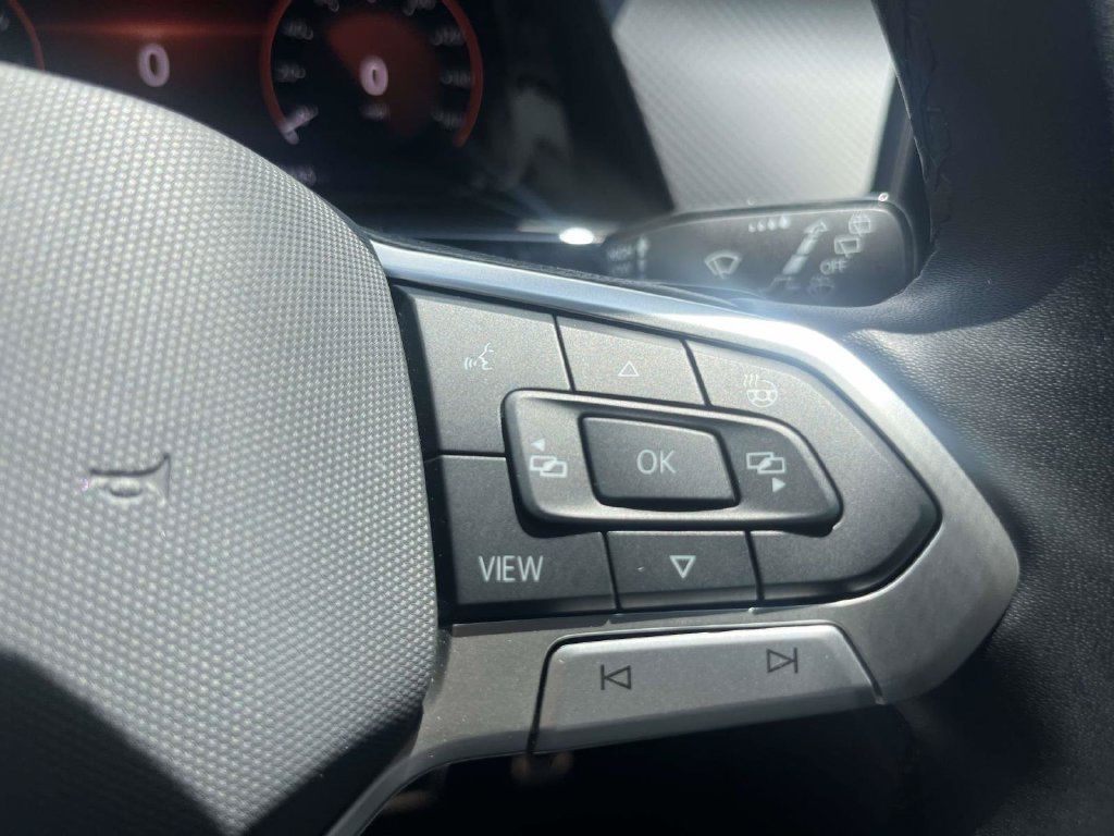 Used 2024 Volkswagen Atlas Peak Edition SE AWD/4WD image 27