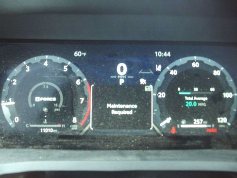 Used 2024 Toyota Tacoma TRD Off-Road w/ TRD Off Road Premium Package AWD/4WD image 9