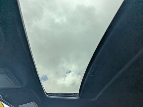 Used 2015 Ford Expedition EL Platinum image 19