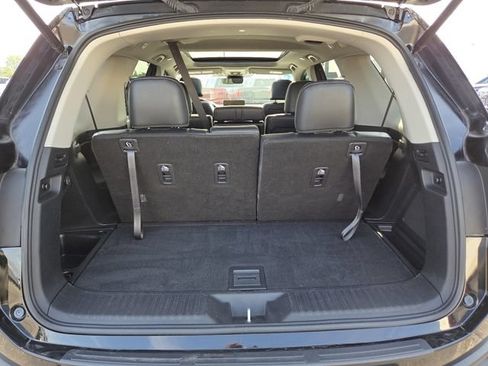 Used 2023 Honda Pilot Elite image 23