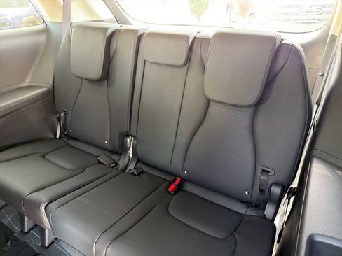 New 2027 Kia Carnival SX Prestige FWD image 21