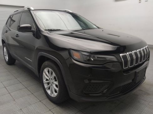 Used 2021 Jeep Cherokee Latitude FWD image 13