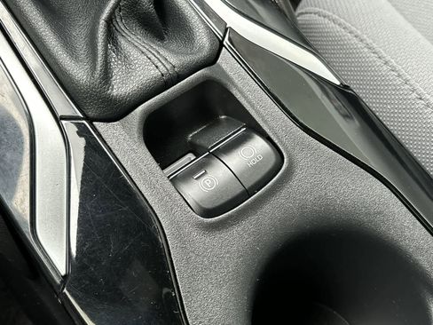 Used 2020 Toyota Corolla SE image 20