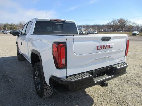 New 2026 GMC Sierra 1500 AT4X AWD/4WD image 10