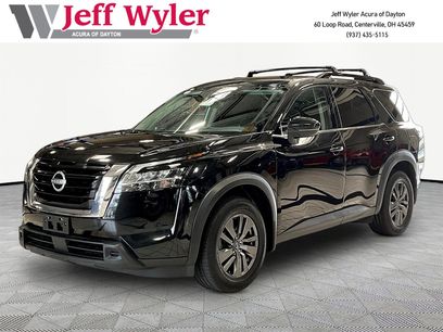 Used 2022 Nissan Pathfinder SV
