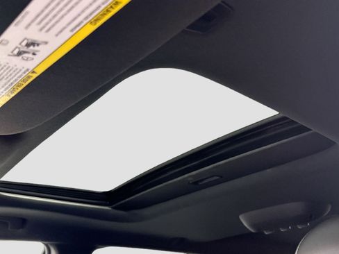 Used 2023 Dodge Durango GT image 19