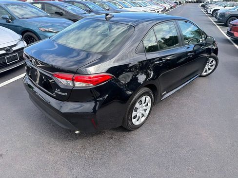 Certified 2024 Toyota Corolla LE AWD/4WD image 5