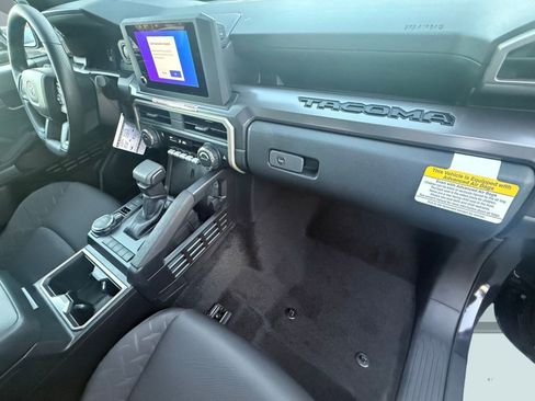 New 2026 Toyota Tacoma SR5 image 34