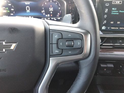 Used 2023 Chevrolet Silverado 1500 LT Trail Boss w/ Protection Package image 19