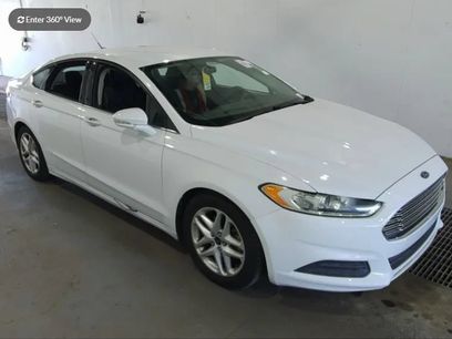 Used 2016 Ford Fusion SE