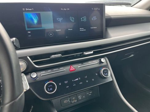 Used 2025 Hyundai Sonata SEL FWD image 20