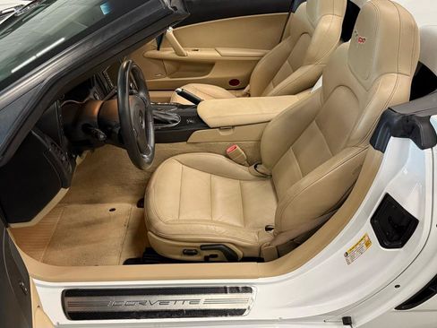 Used 2012 Chevrolet Corvette Grand Sport w/ 2LT Preferred Equipment Group RWD image 25
