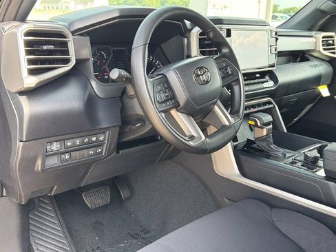 New 2026 Toyota Tundra SR5 AWD/4WD image 16