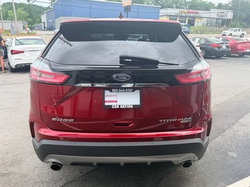 Used 2019 Ford Edge Titanium w/ Equipment Group 301A AWD/4WD image 6