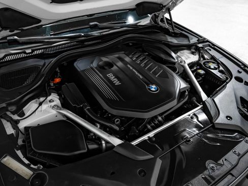 Used 2019 BMW 540i w/ M Sport Package RWD image 56