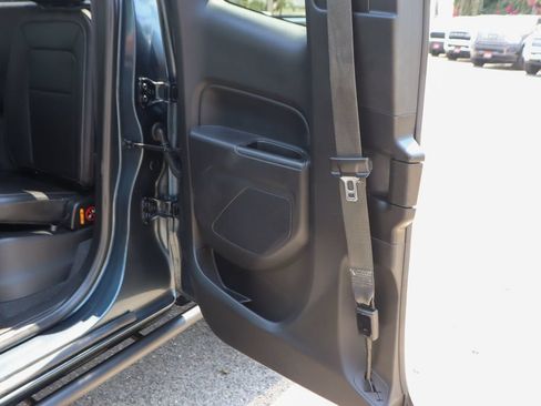 Used 2019 Chevrolet Colorado ZR2 w/ ZR2 Dusk Special Edition AWD/4WD image 21