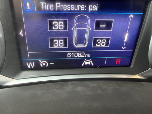 Used 2020 GMC Terrain SLE image 17