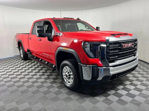 Certified 2025 GMC Sierra 2500 Pro w/ Convenience Package AWD/4WD image 15