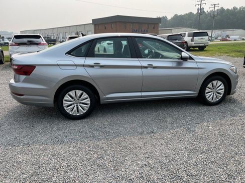 Used 2020 Volkswagen Jetta S w/ Driver Assistance Package FWD image 6