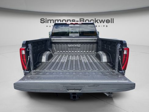 New 2026 GMC Sierra 2500 SLT w/ SLT Premium Package AWD/4WD image 9