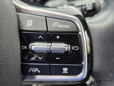 Certified 2023 Kia Sorento SX AWD/4WD image 29