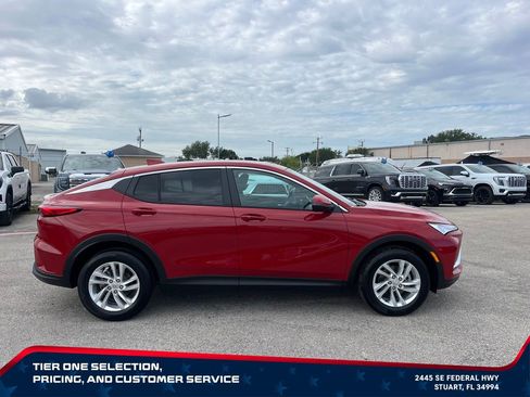 New 2026 Buick Envista Preferred w/ Convenience I Package FWD image 8