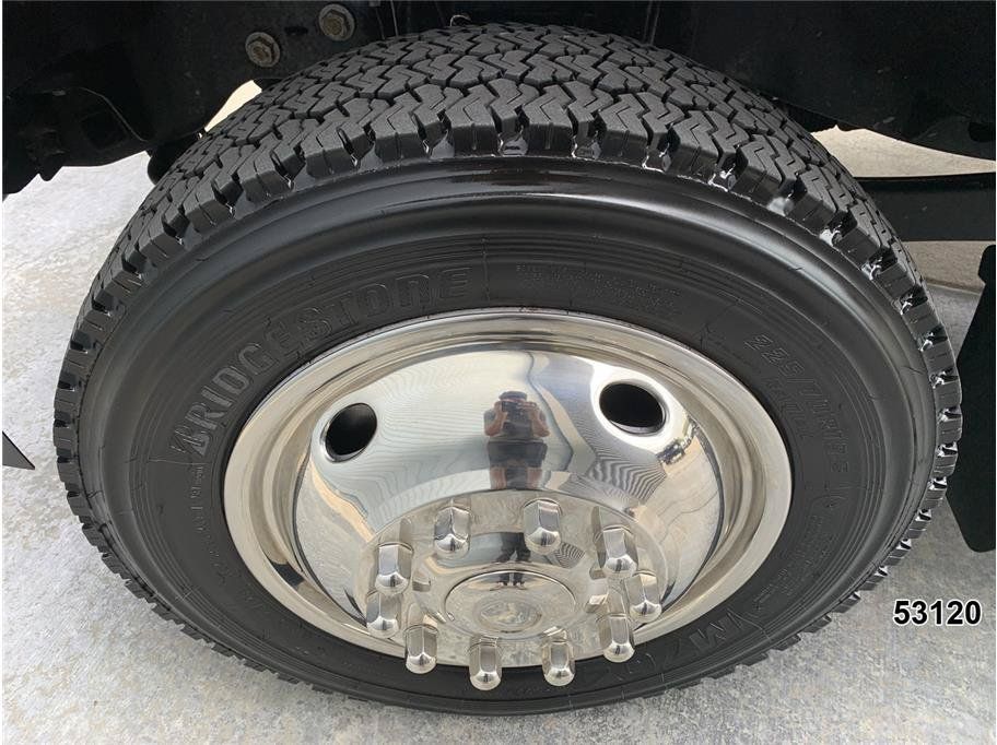Used 2021 Ford F550 4x4 Regular Cab Super Duty image 19