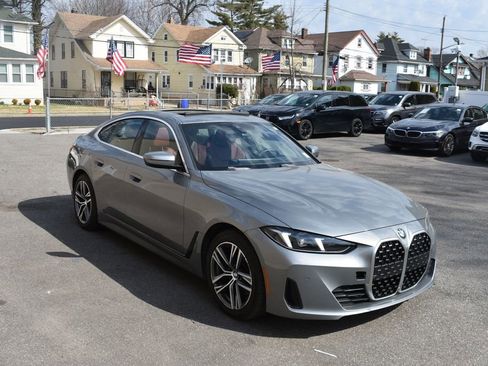 Used 2025 BMW 430i xDrive w/ Premium Package AWD/4WD image 4