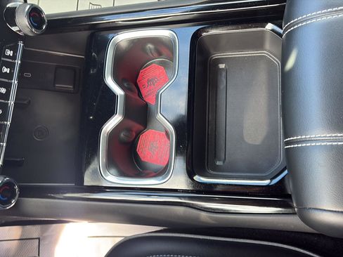 Used 2025 Chevrolet Silverado EV LT AWD/4WD image 19