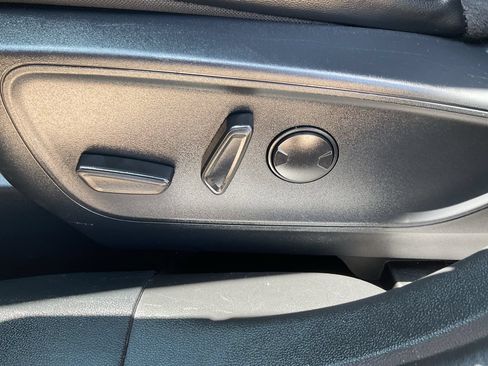 Used 2024 Ford Escape ST-Line FWD image 12