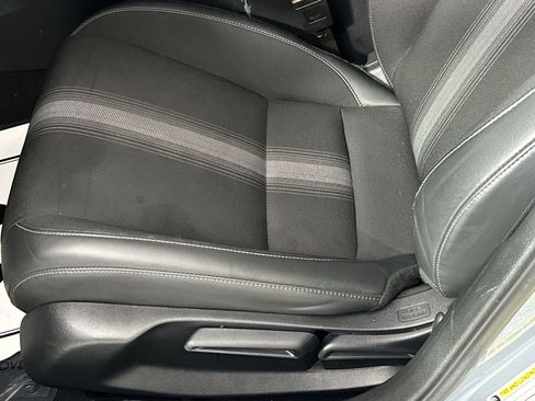 Used 2023 Honda Civic Sport image 12