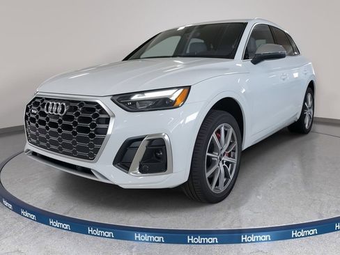 Used 2025 Audi SQ5 Premium Plus w/ Premium Plus Package AWD/4WD image 4