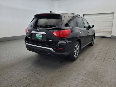 Used 2019 Nissan Pathfinder S AWD/4WD image 9