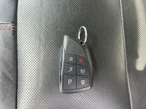 Used 2021 Chevrolet Tahoe RST AWD/4WD image 31