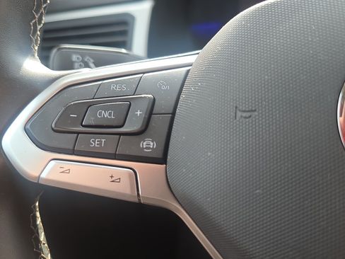 Used 2022 Volkswagen Atlas SE AWD/4WD image 24