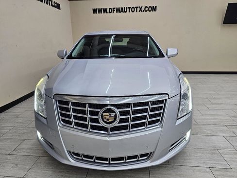 Used 2013 Cadillac XTS Luxury FWD image 3
