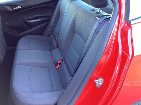 Used 2019 Chevrolet Cruze LS w/ LS Convenience Package image 12