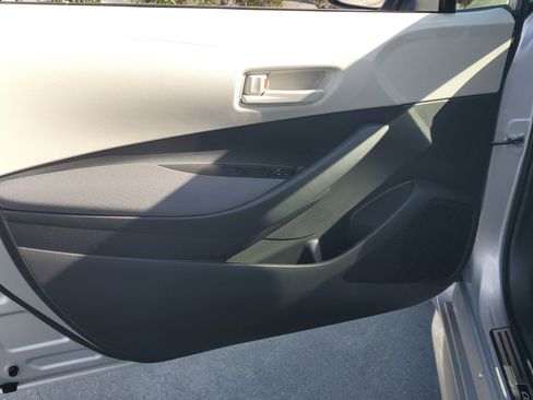 Used 2024 Toyota Corolla LE FWD image 20